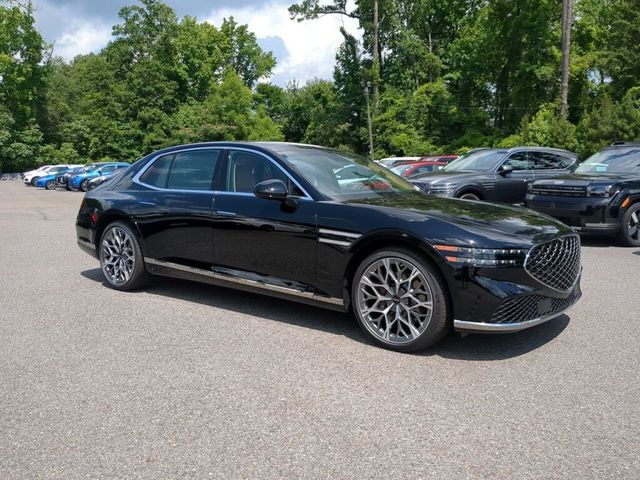 2024 Genesis G90 e-SC