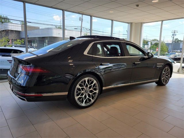 2024 Genesis G90 e-SC