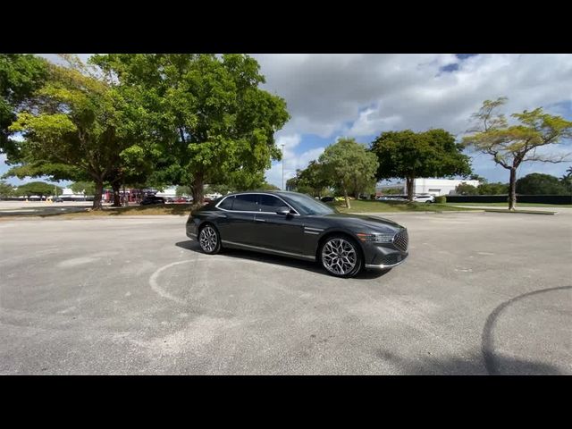 2024 Genesis G90 e-SC