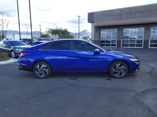 2024 Hyundai Elantra Hybrid Limited