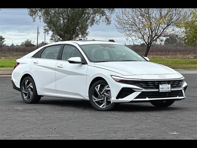 2024 Hyundai Elantra Hybrid Limited