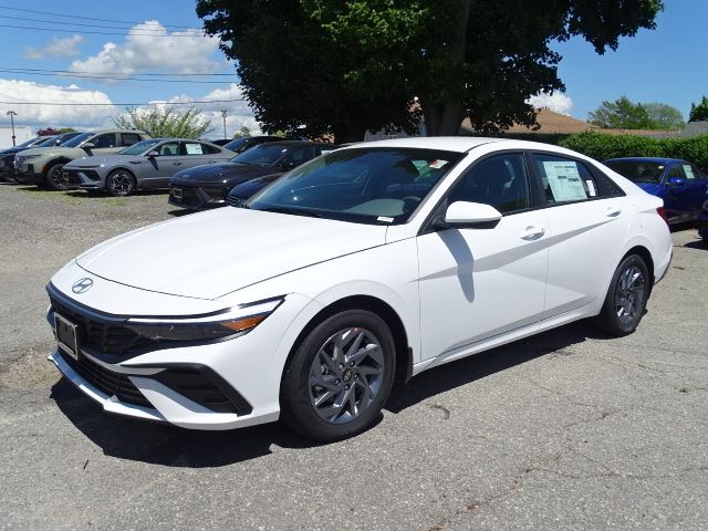 2024 Hyundai Elantra Hybrid Blue