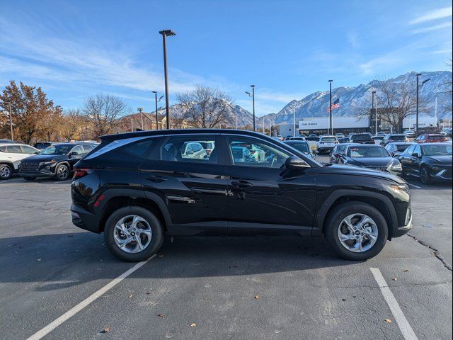 2024 Hyundai Tucson SE