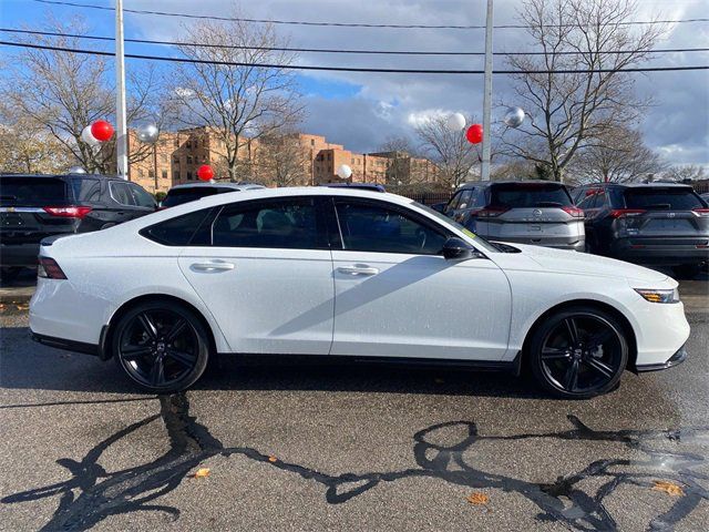 2024 Honda Accord Hybrid Sport-L