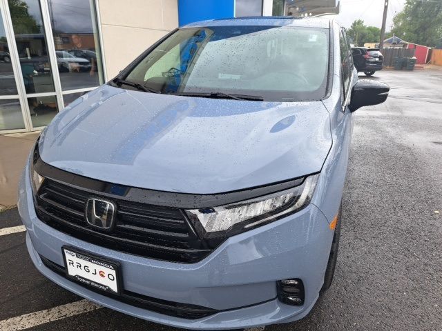 2024 Honda Odyssey Sport