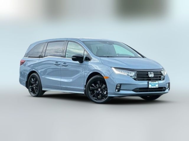 2024 Honda Odyssey Sport