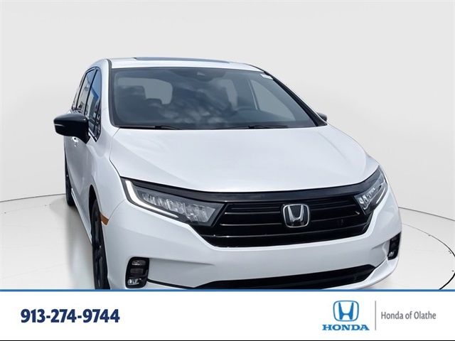 2024 Honda Odyssey Sport