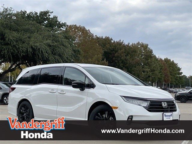 2024 Honda Odyssey Sport