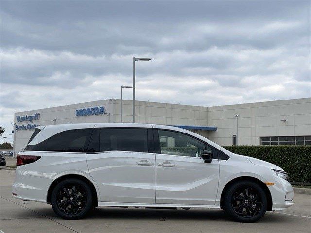 2024 Honda Odyssey Sport