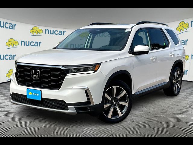 2024 Honda Pilot Touring