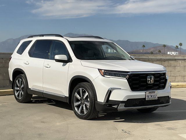 2024 Honda Pilot Touring