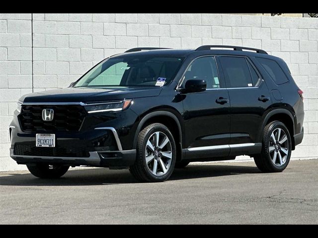 2024 Honda Pilot Touring