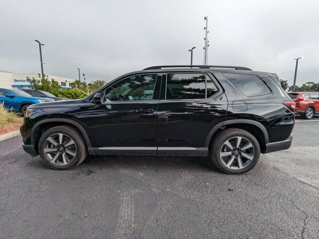 2024 Honda Pilot Touring