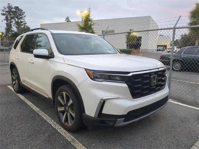 2024 Honda Pilot Touring