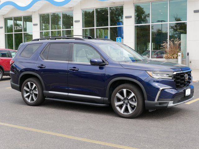 2024 Honda Pilot Touring