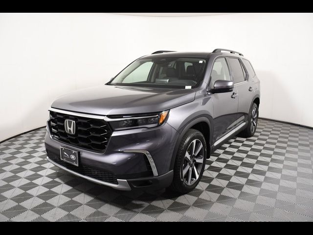 2024 Honda Pilot Touring