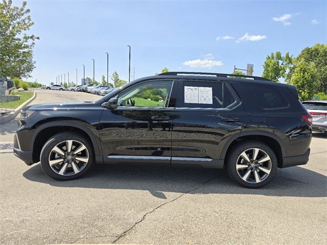 2024 Honda Pilot Touring