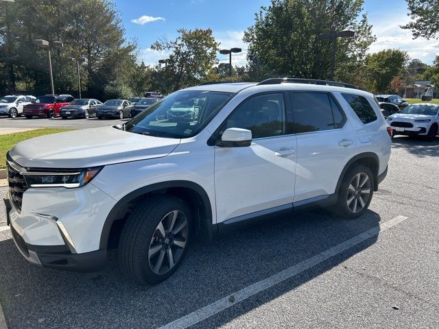 2024 Honda Pilot Touring