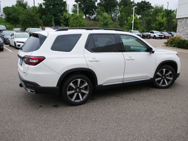 2024 Honda Pilot Touring