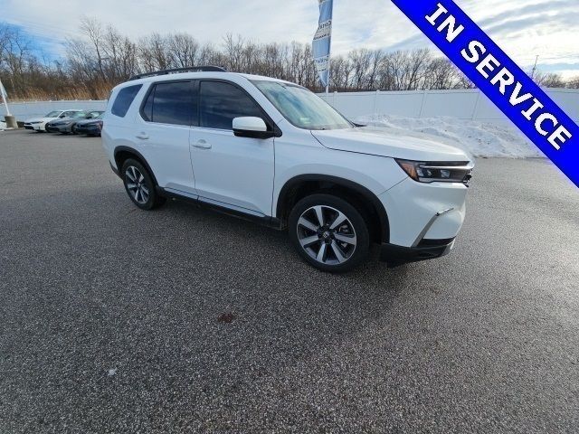 2024 Honda Pilot Touring