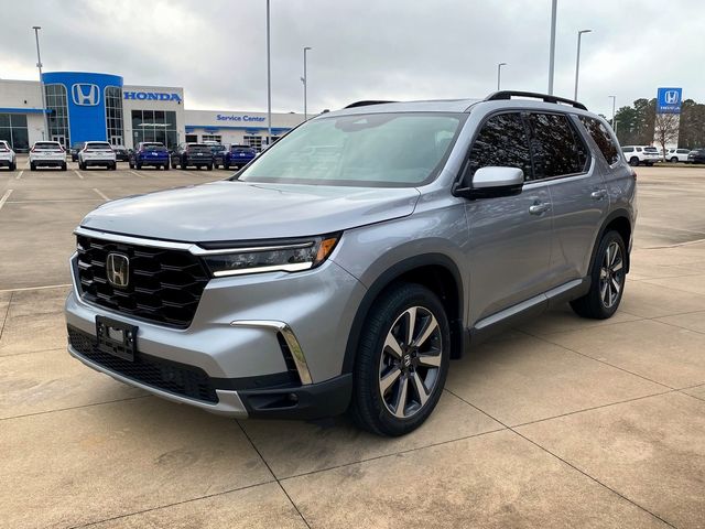 2024 Honda Pilot Touring