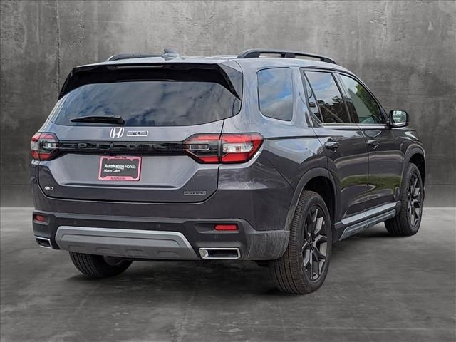 2024 Honda Pilot Touring