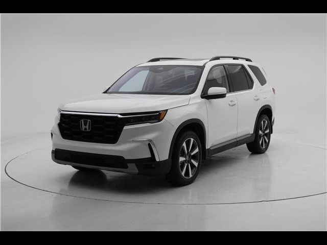 2024 Honda Pilot Touring