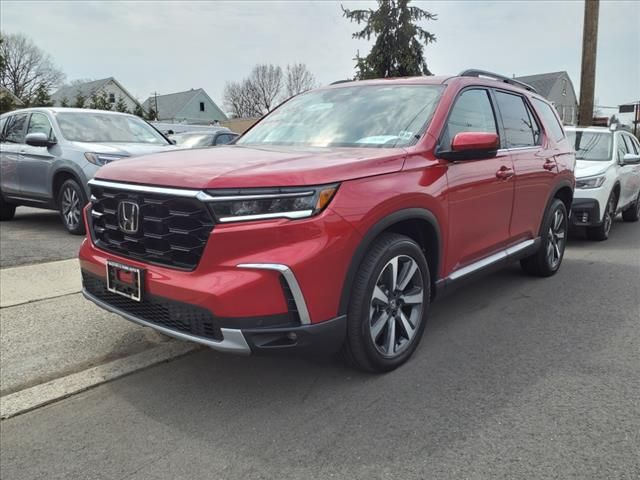 2024 Honda Pilot Touring