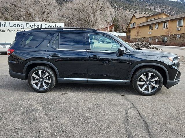 2024 Honda Pilot Touring