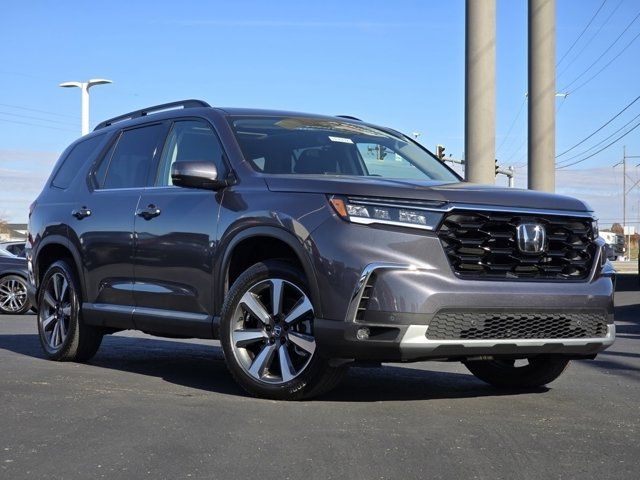 2024 Honda Pilot Touring