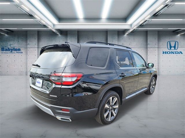 2024 Honda Pilot Touring