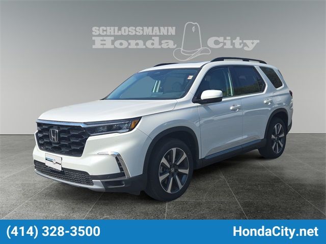 2024 Honda Pilot Touring