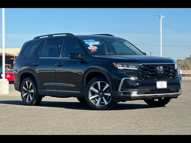 2024 Honda Pilot Touring