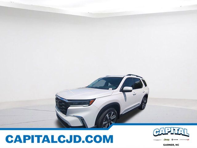 2024 Honda Pilot Touring