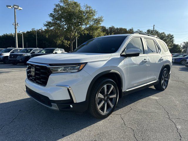 2024 Honda Pilot Touring