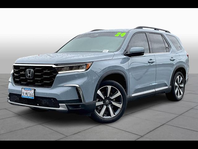 2024 Honda Pilot Touring