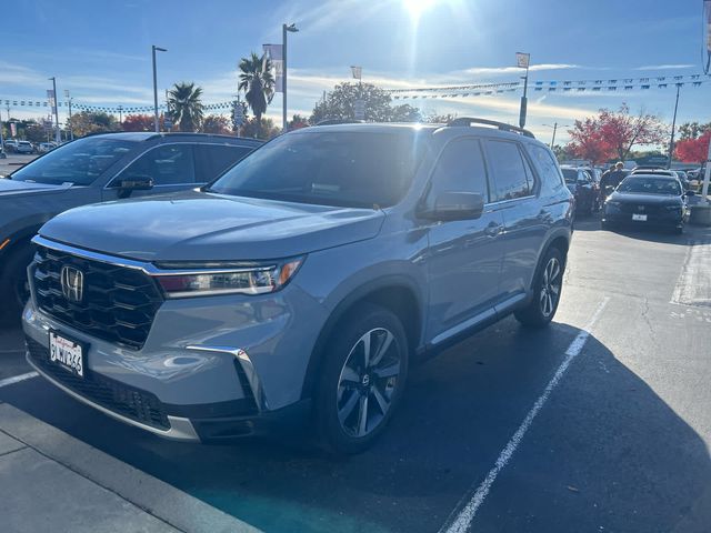 2024 Honda Pilot Touring