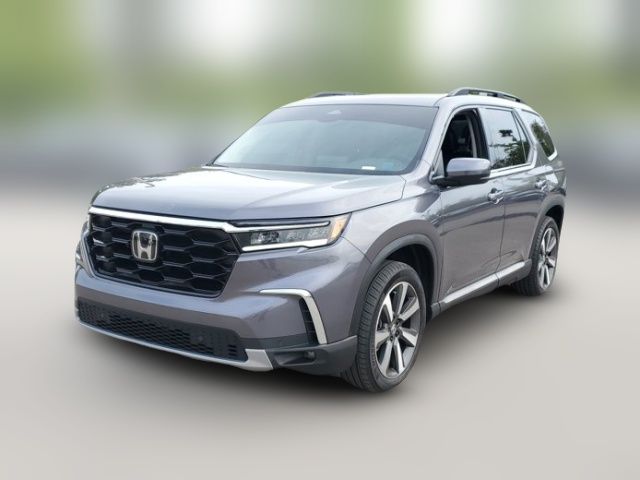 2024 Honda Pilot Touring