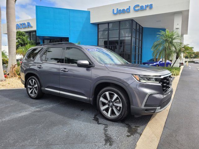 2024 Honda Pilot Touring