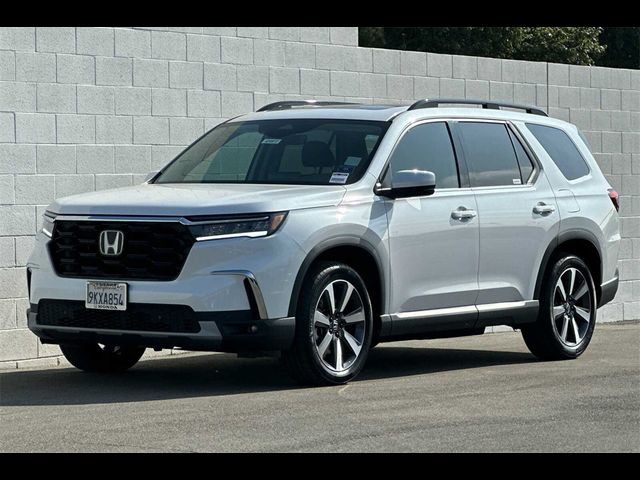 2024 Honda Pilot Touring