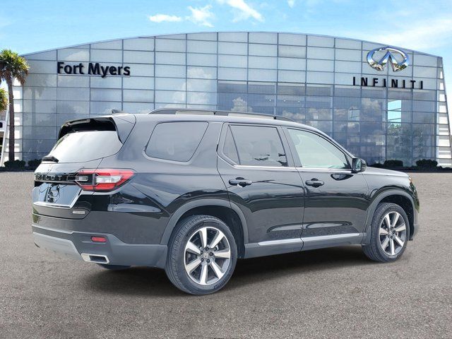 2024 Honda Pilot Touring