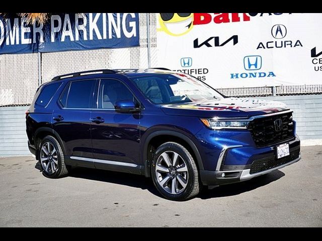 2024 Honda Pilot Touring