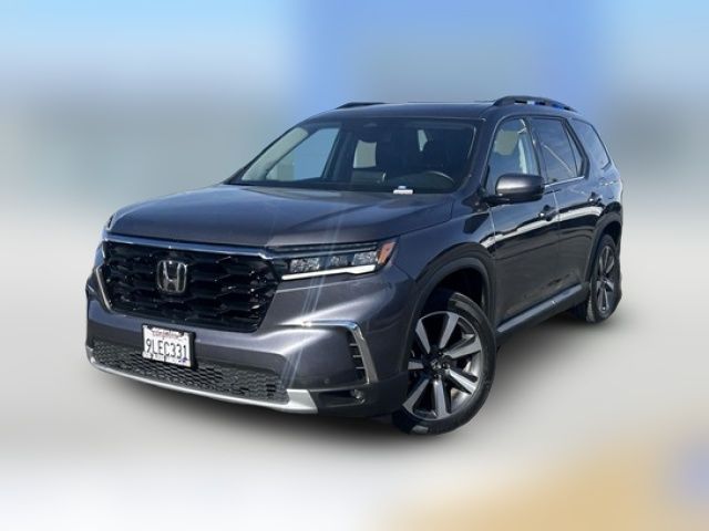 2024 Honda Pilot Touring