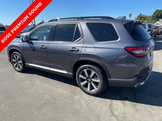 2024 Honda Pilot Touring