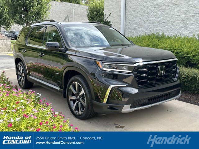 2024 Honda Pilot Touring