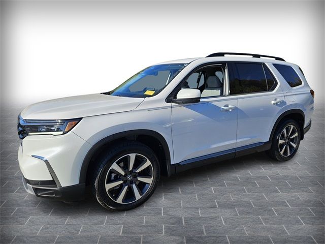 2024 Honda Pilot Touring