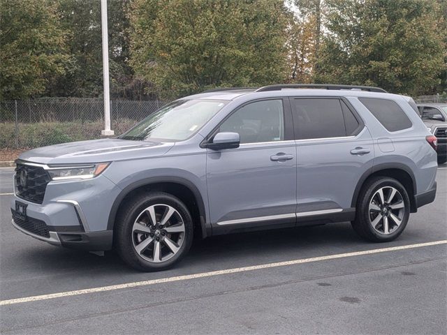 2024 Honda Pilot Touring