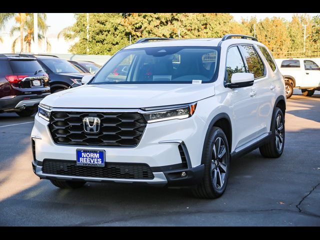 2024 Honda Pilot Touring