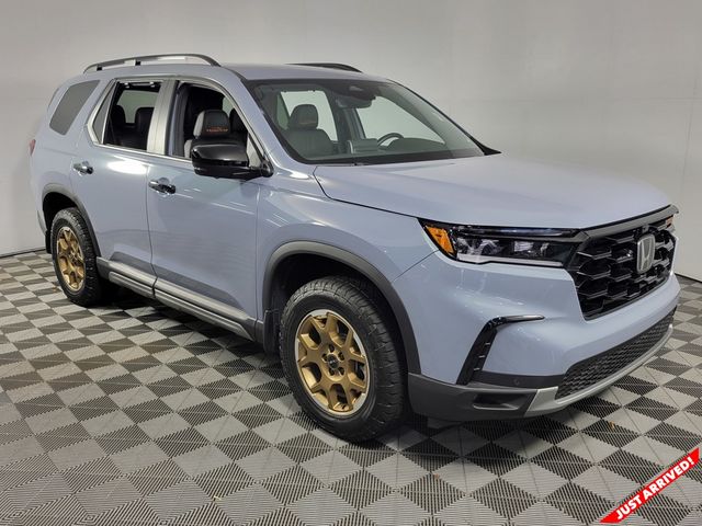 2024 Honda Pilot TrailSport