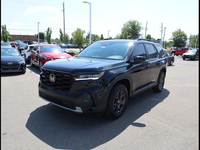 2024 Honda Pilot TrailSport